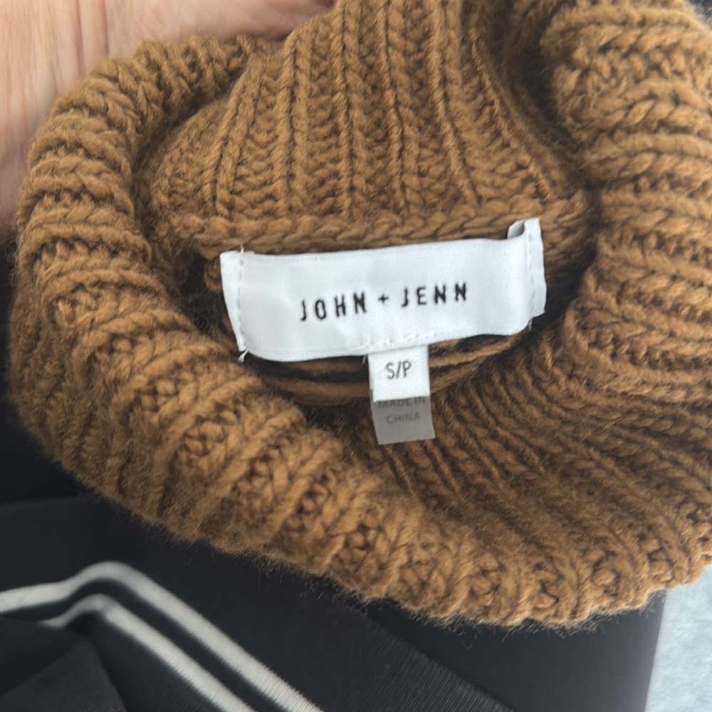 John + Jenn sweater from Evereve - Picture 2 of 6
